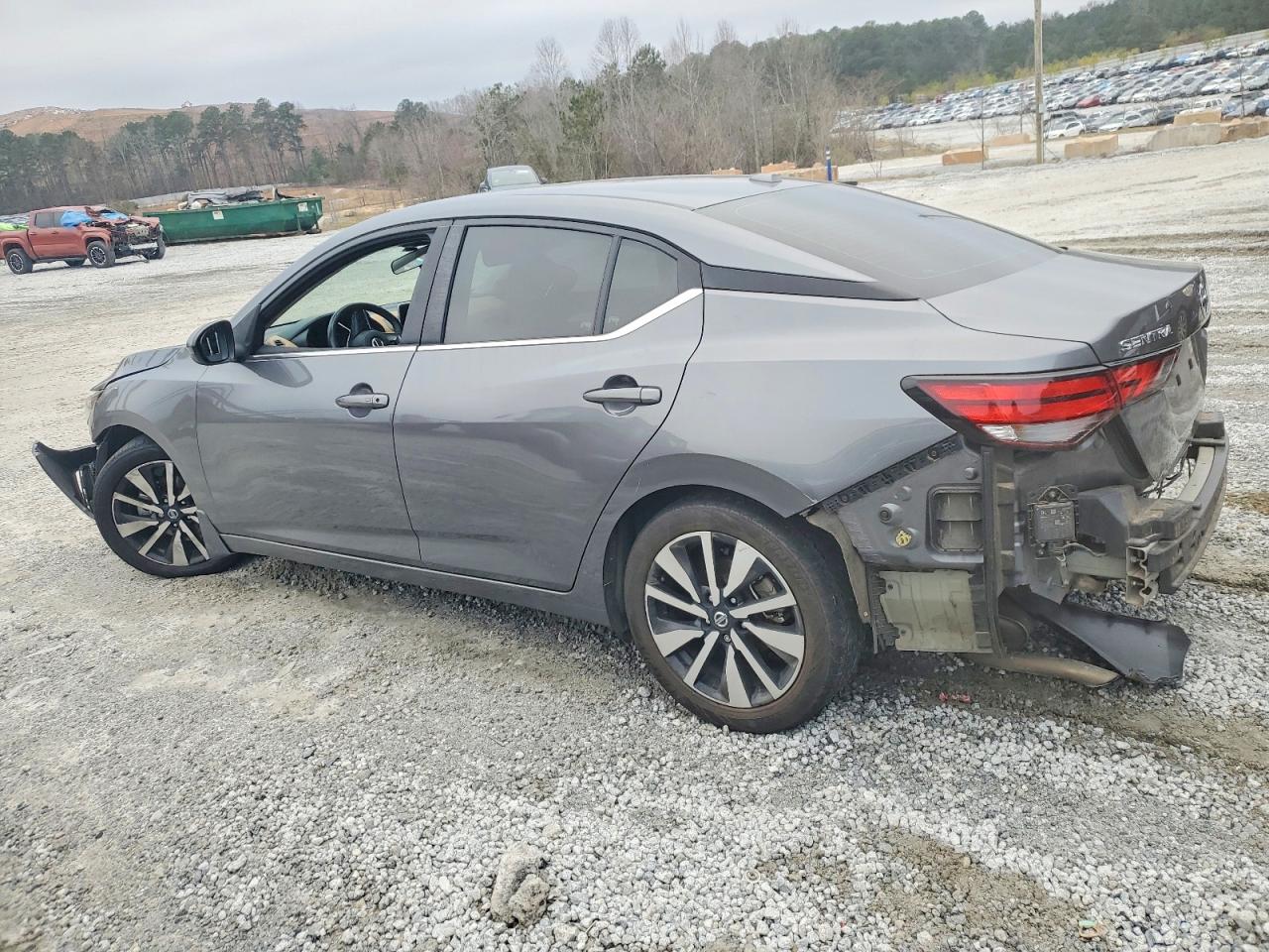 2022 NISSAN SENTRA SV photo 2