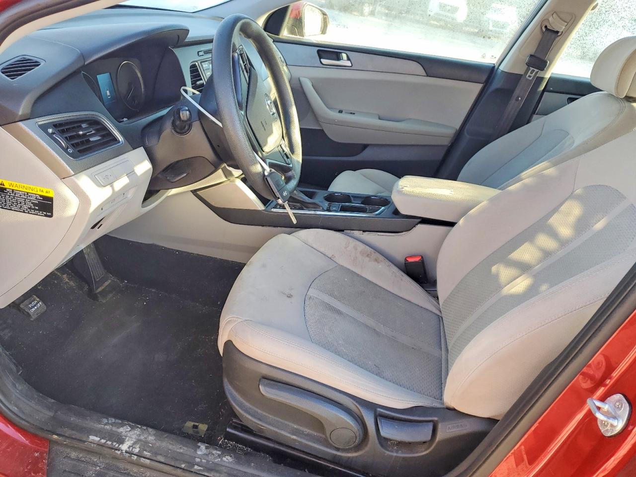 2017 HYUNDAI SONATA SE photo 7