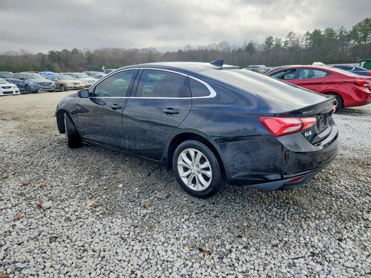 2020 CHEVROLET MALIBU LT photo 2