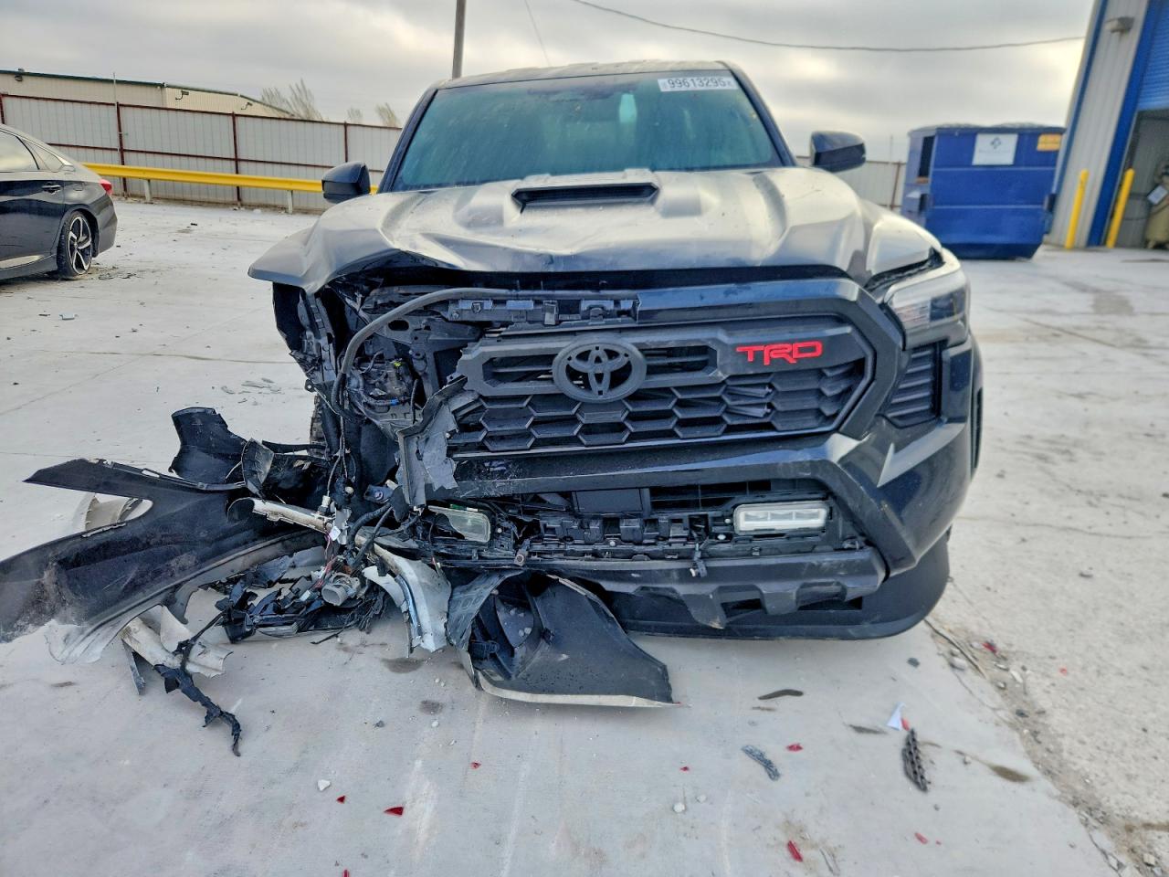 2024 TOYOTA TACOMA DOUBLE CAB photo 5