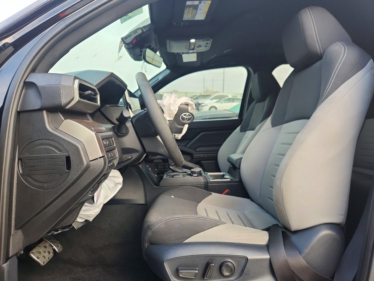 2024 TOYOTA TACOMA DOUBLE CAB photo 7
