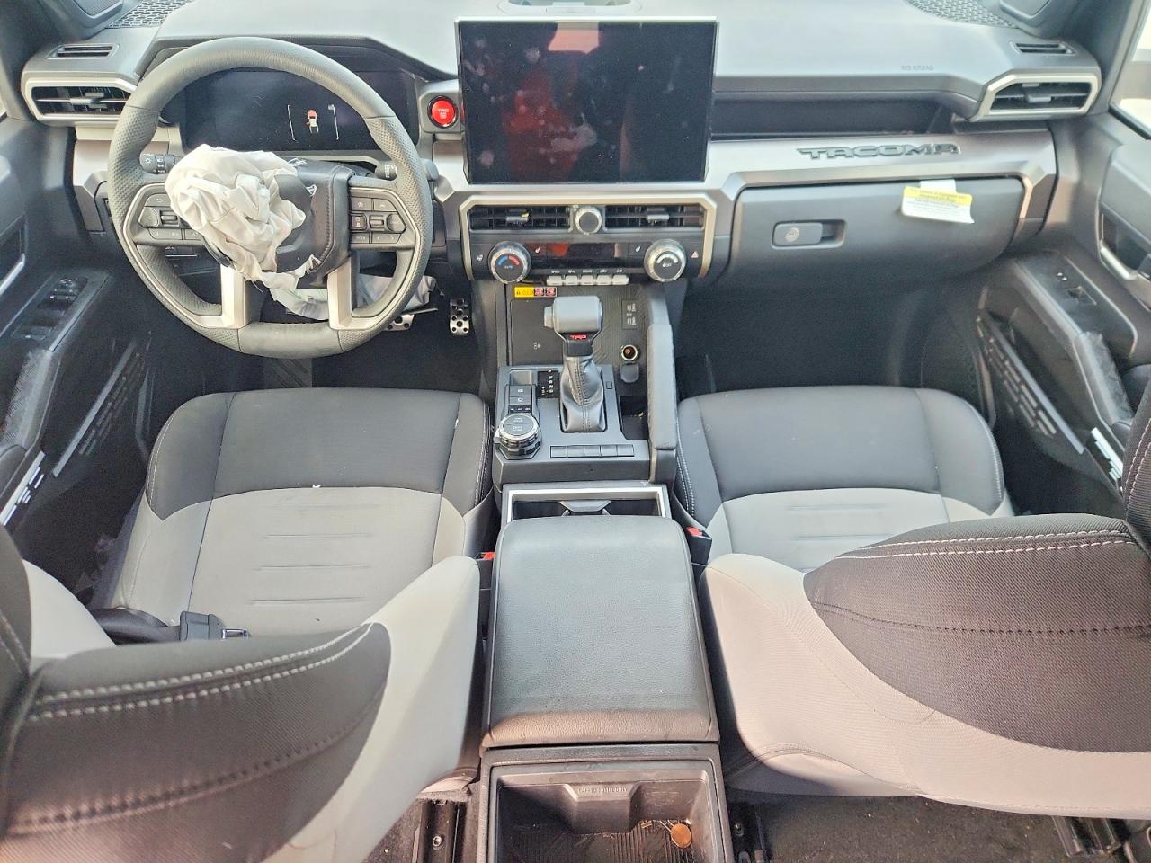2024 TOYOTA TACOMA DOUBLE CAB photo 8
