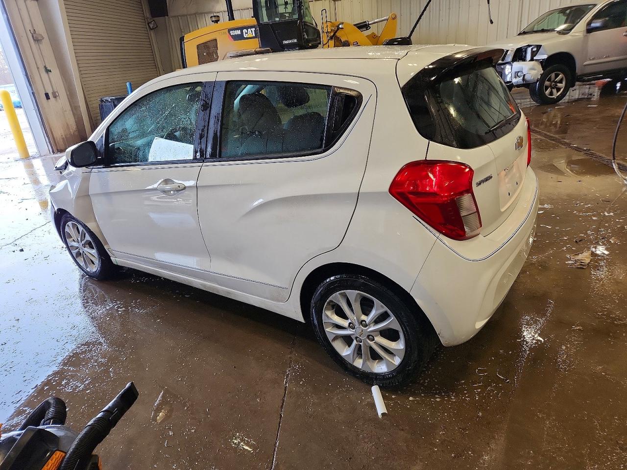 2020 CHEVROLET SPARK 1LT photo 2