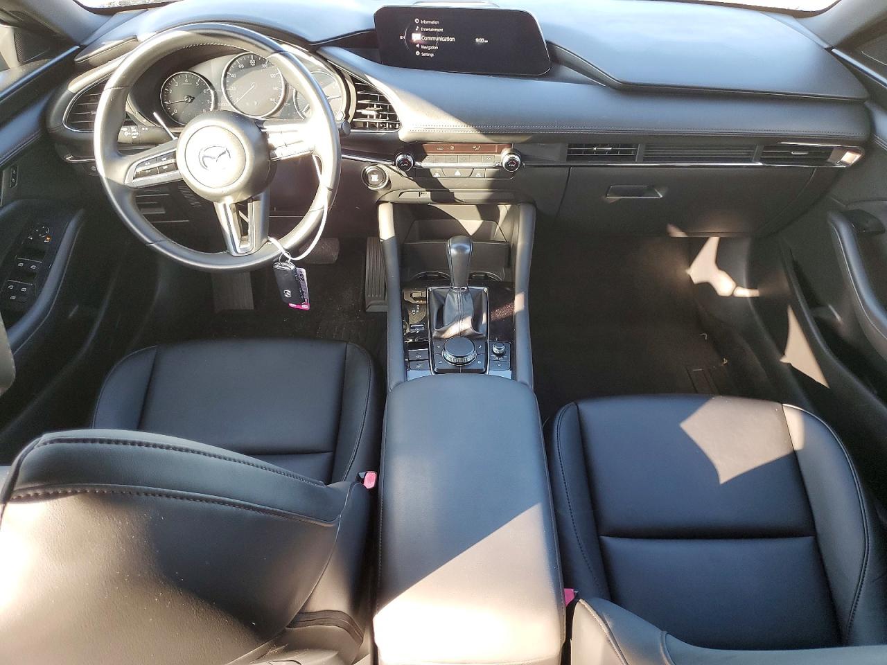 2019 MAZDA 3 photo 8