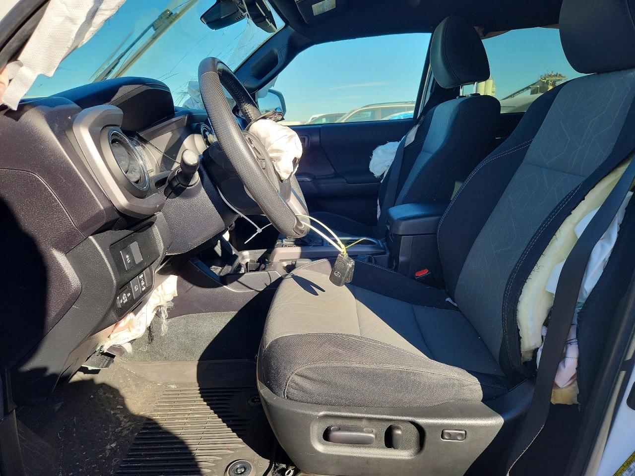 2022 TOYOTA TACOMA DOUBLE CAB photo 7