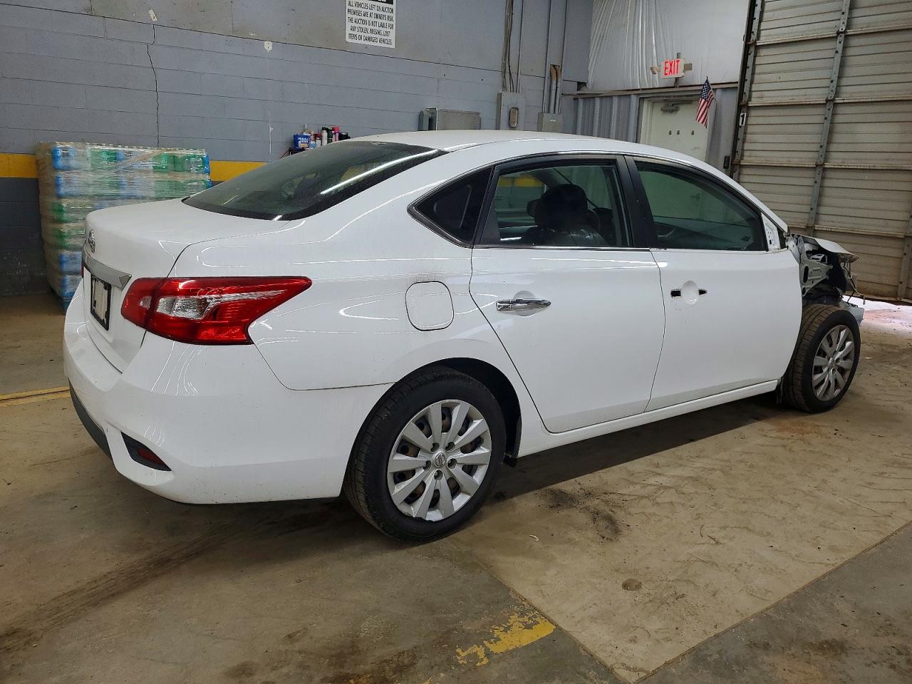 2016 NISSAN SENTRA S photo 3
