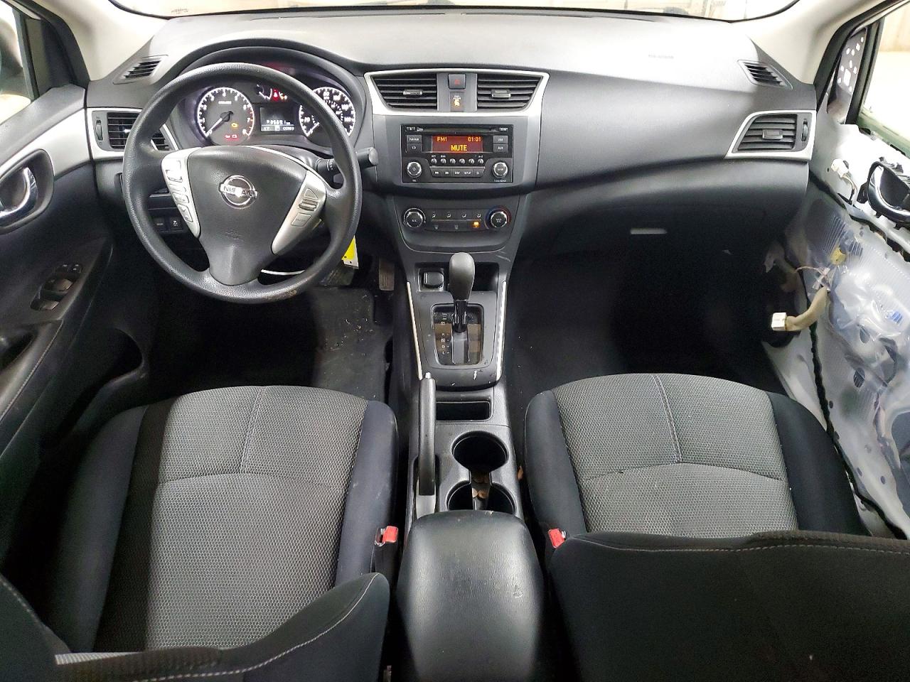 2016 NISSAN SENTRA S photo 8