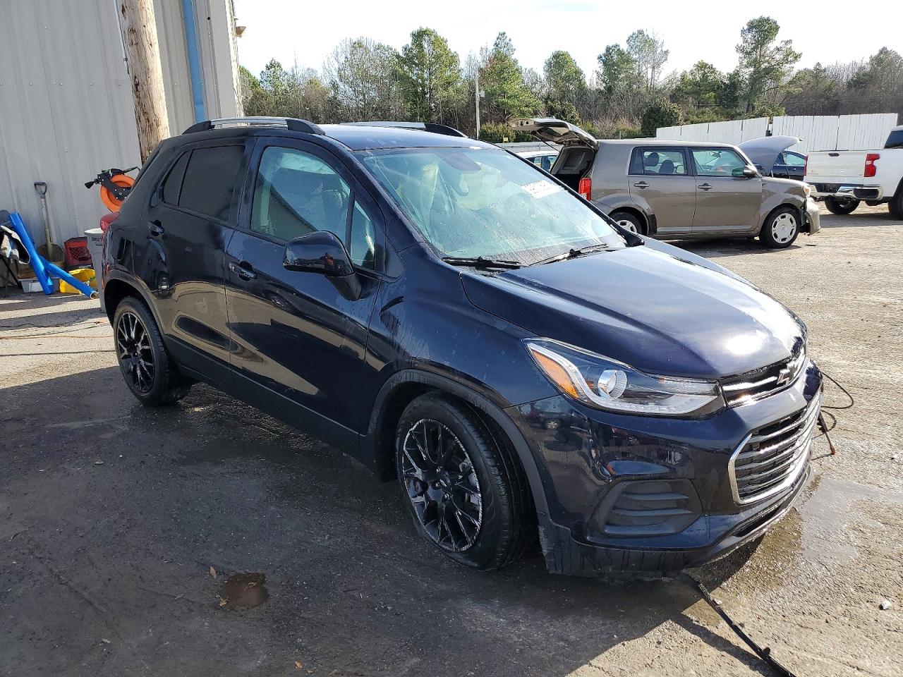 2022 CHEVROLET TRAX 1LT photo 4