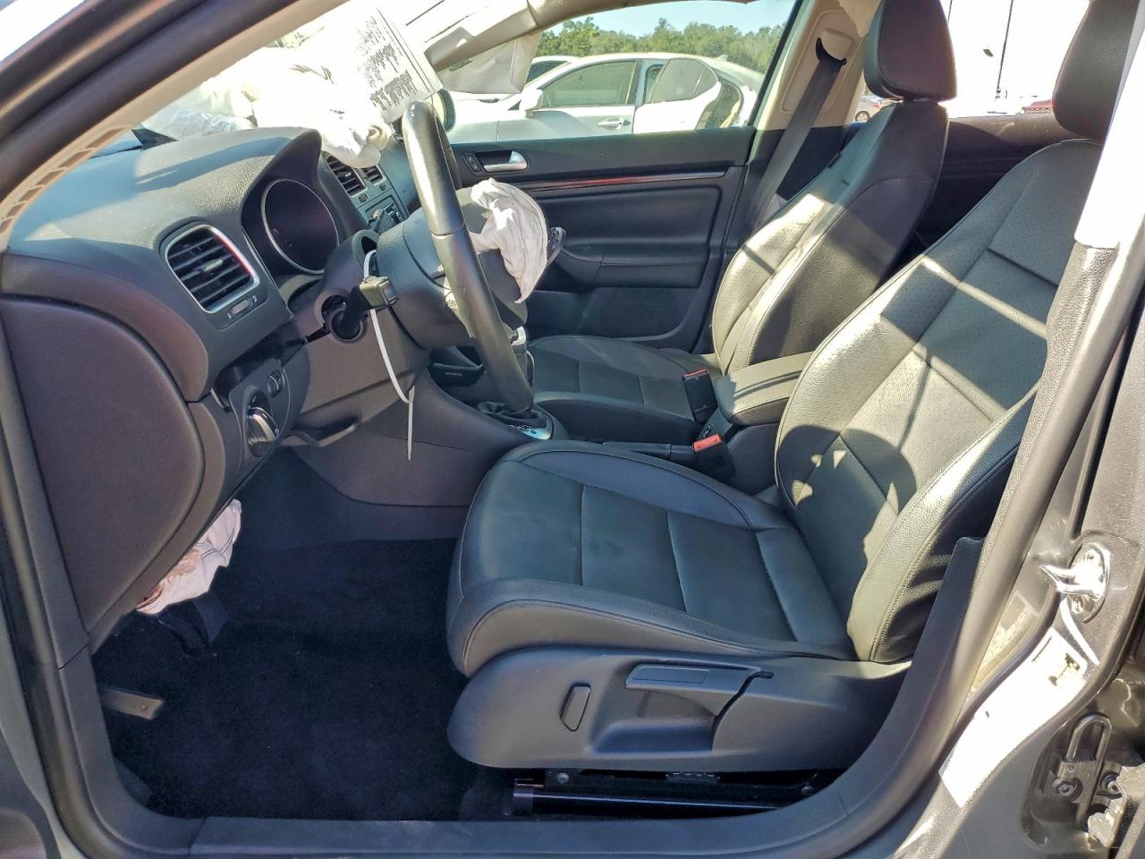 2014 VOLKSWAGEN JETTA S photo 7