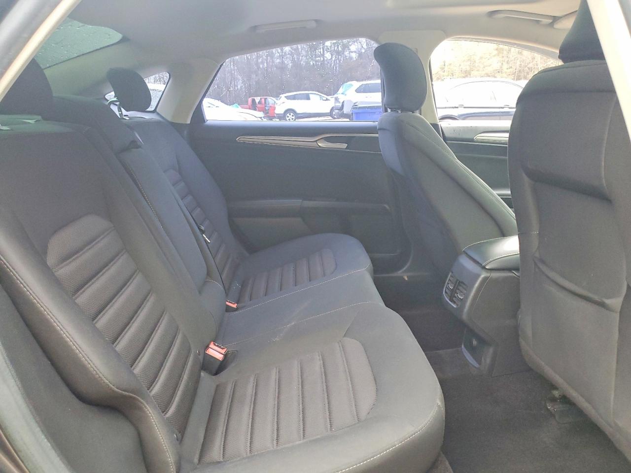 2017 FORD FUSION SE photo 10