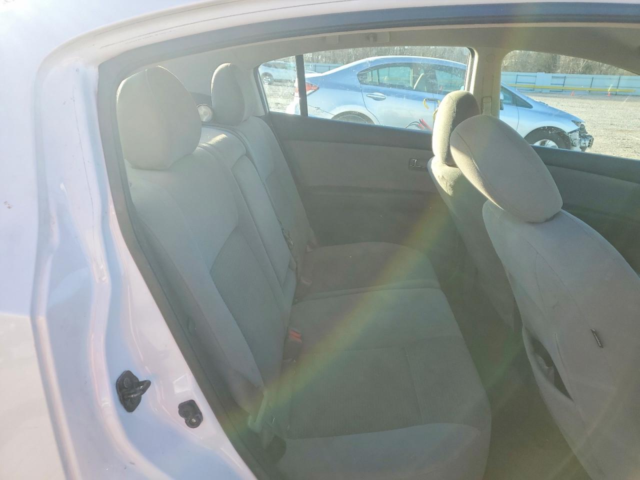 2012 NISSAN SENTRA 2.0 photo 10