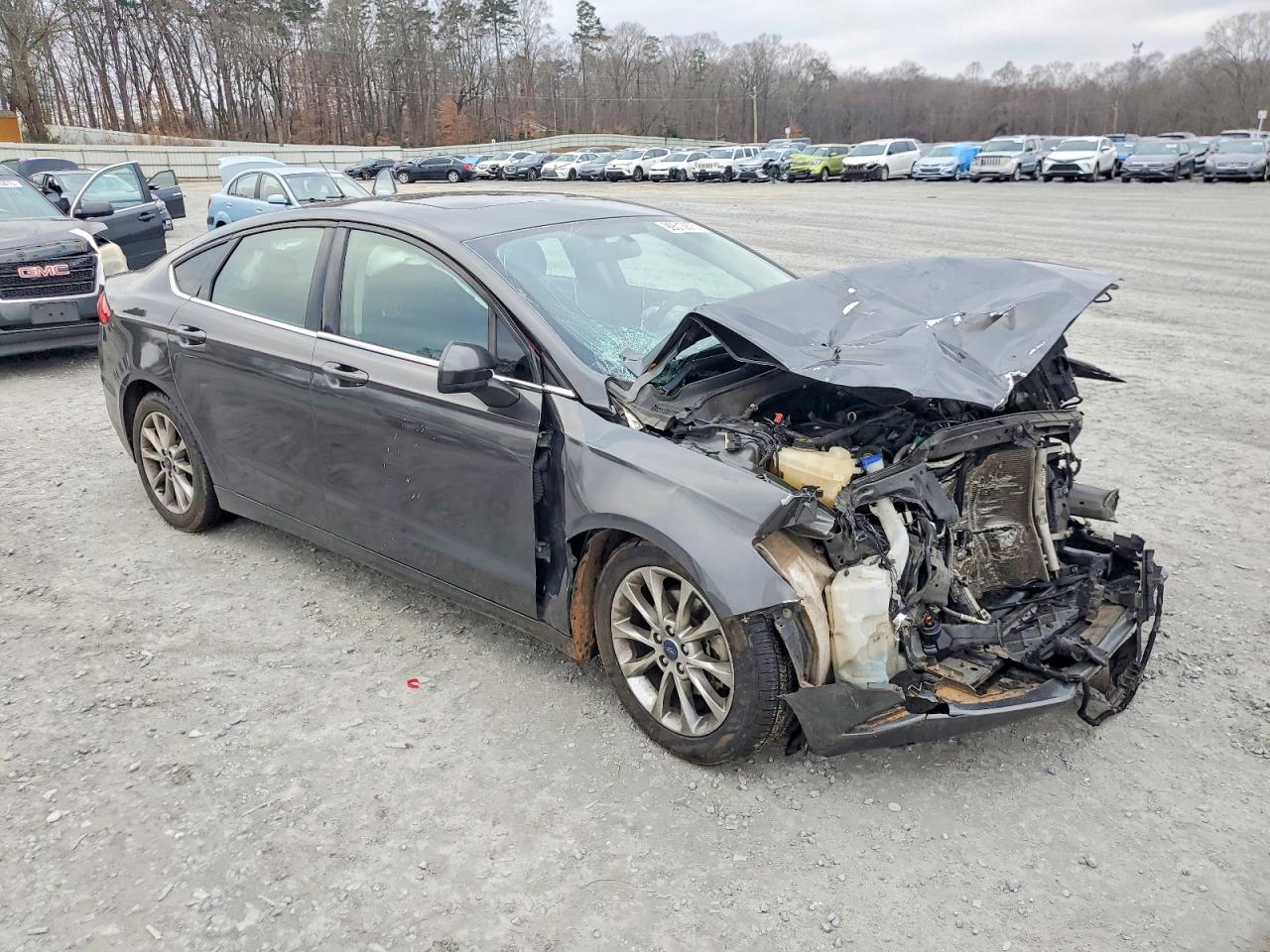 2017 FORD FUSION SE photo 4
