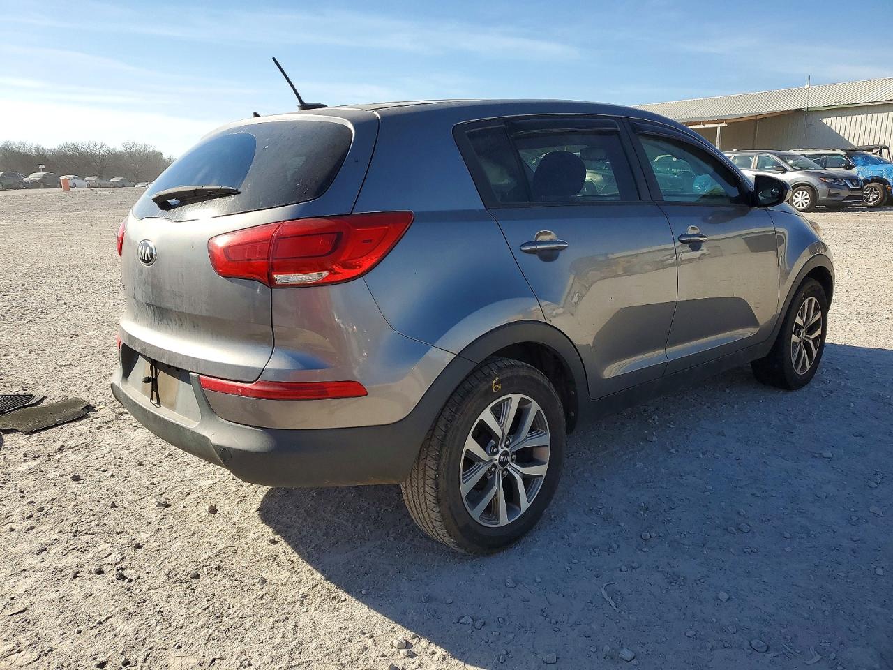 2016 KIA SPORTAGE LX photo 3