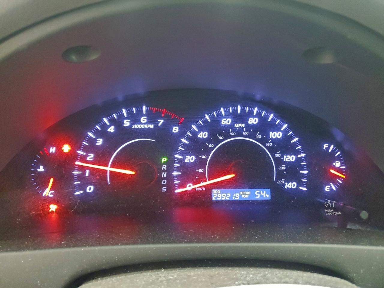 2011 TOYOTA CAMRY BASE photo 9