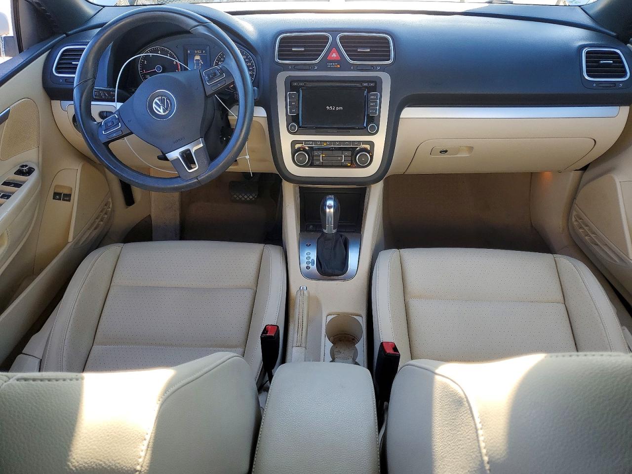 2012 VOLKSWAGEN EOS KOMFORT photo 8