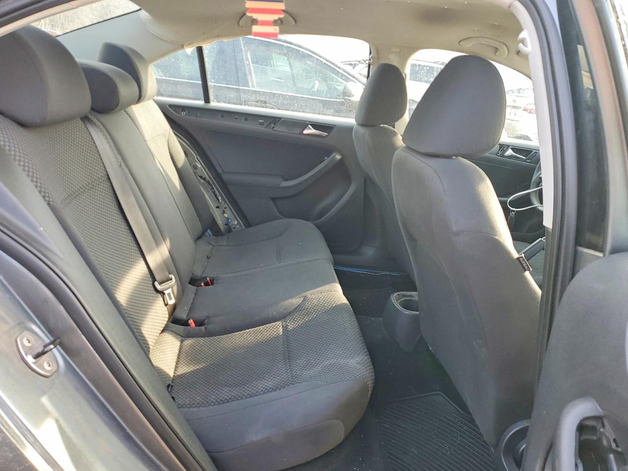 2011 VOLKSWAGEN JETTA BASE photo 10