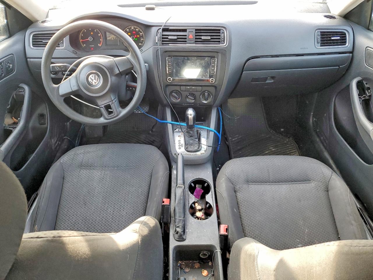 2011 VOLKSWAGEN JETTA BASE photo 8