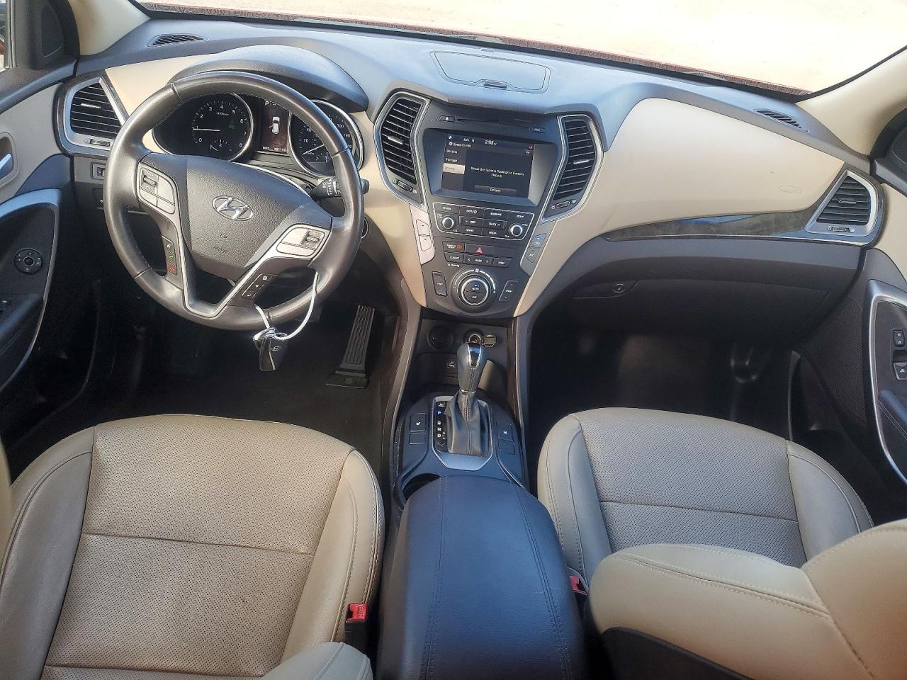 2017 HYUNDAI SANTA FE SPORT photo 8