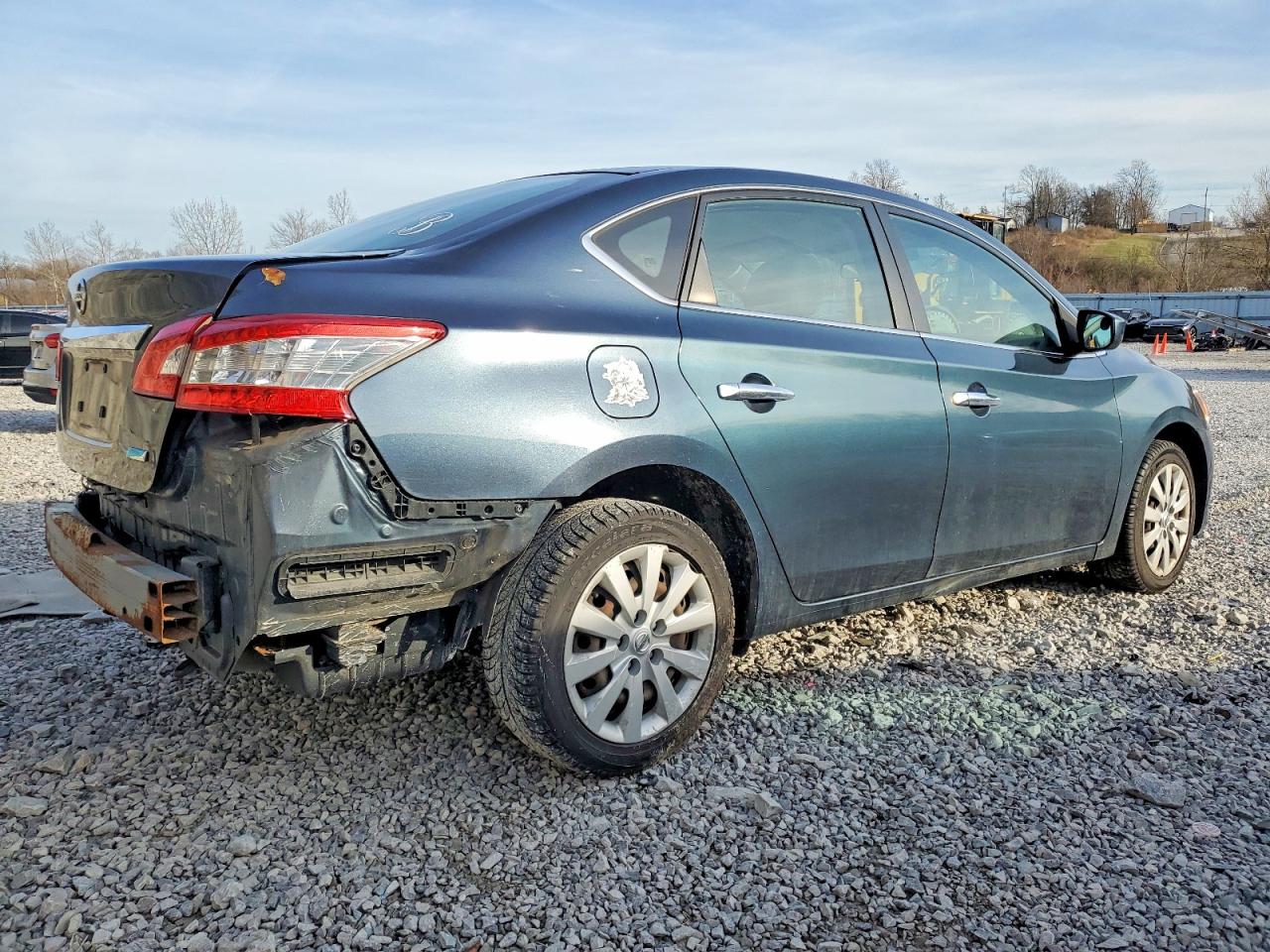 2014 NISSAN SENTRA S photo 3