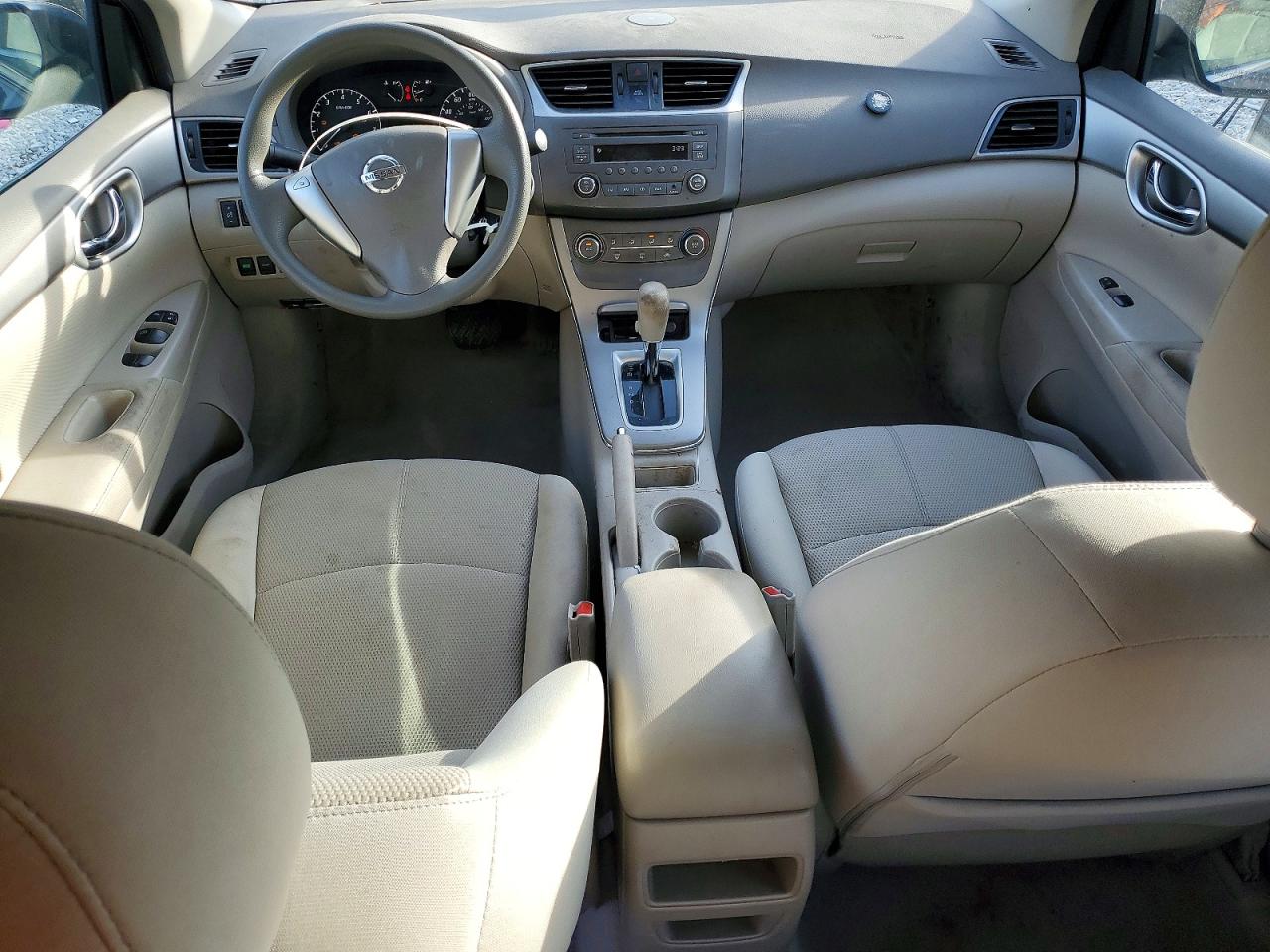 2014 NISSAN SENTRA S photo 8