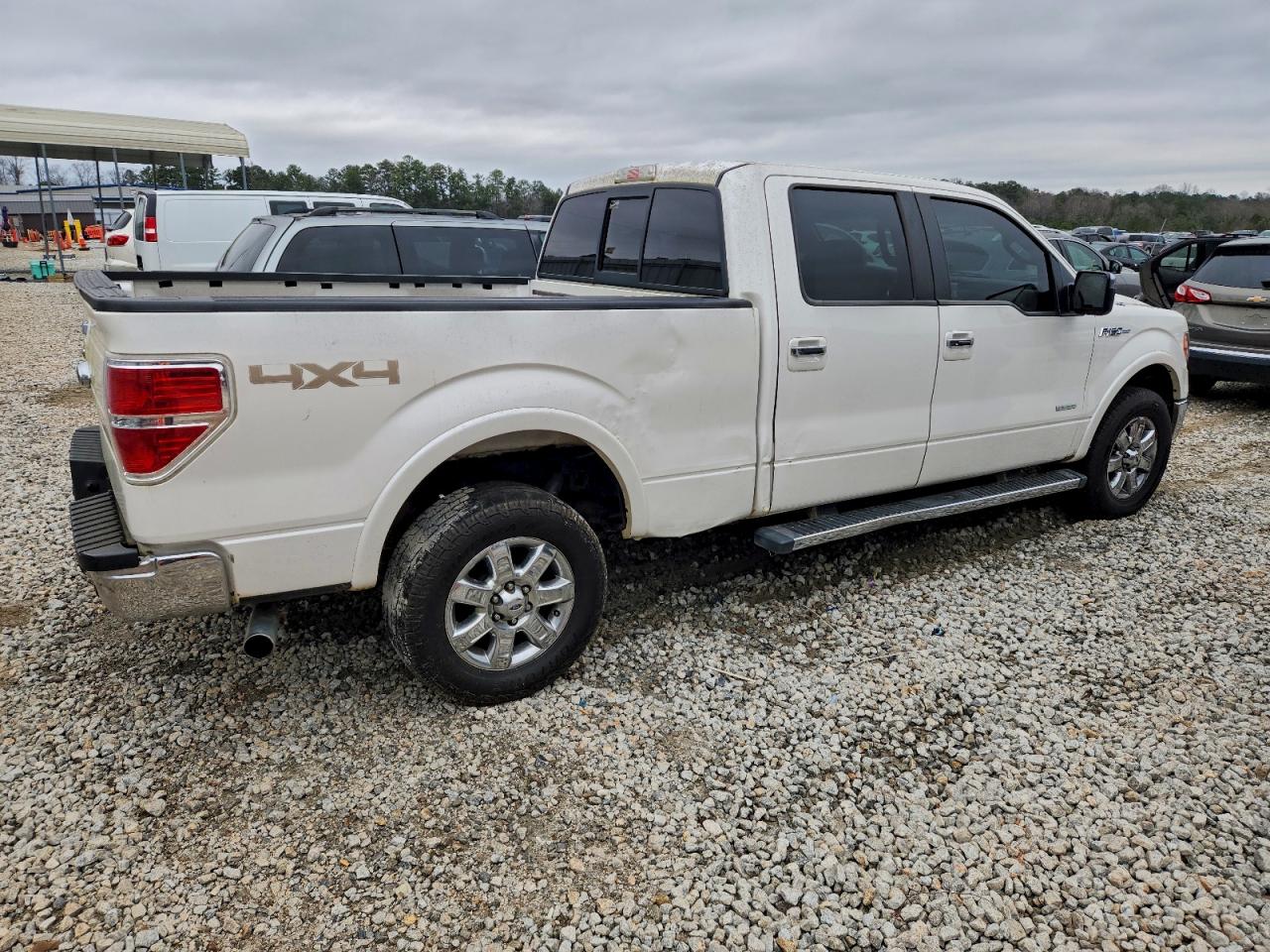 2011 FORD F150 SUPERCREW photo 3