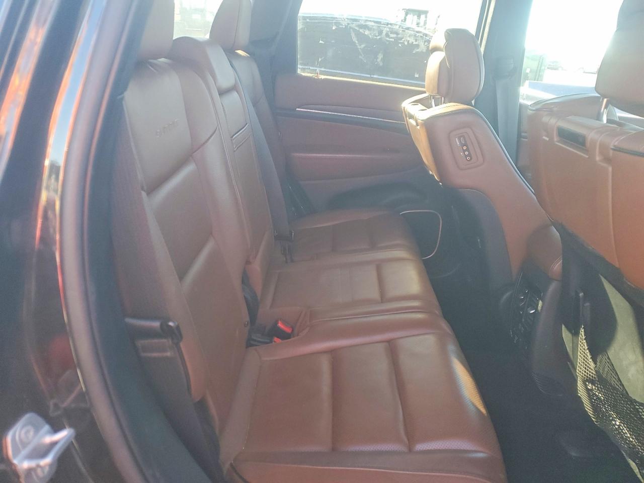 2015 JEEP GRAND CHEROKEE SUMMIT photo 11