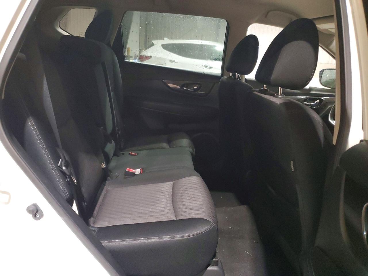 2018 NISSAN ROGUE S photo 11