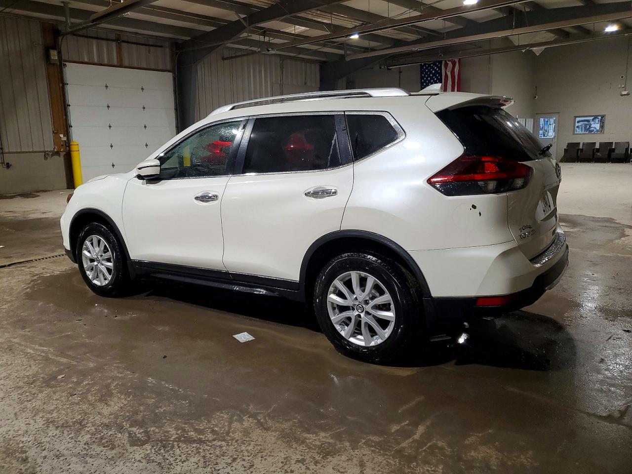 2018 NISSAN ROGUE S photo 2