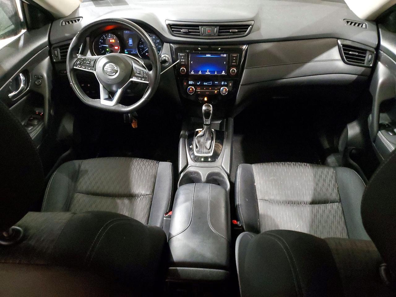 2018 NISSAN ROGUE S photo 8