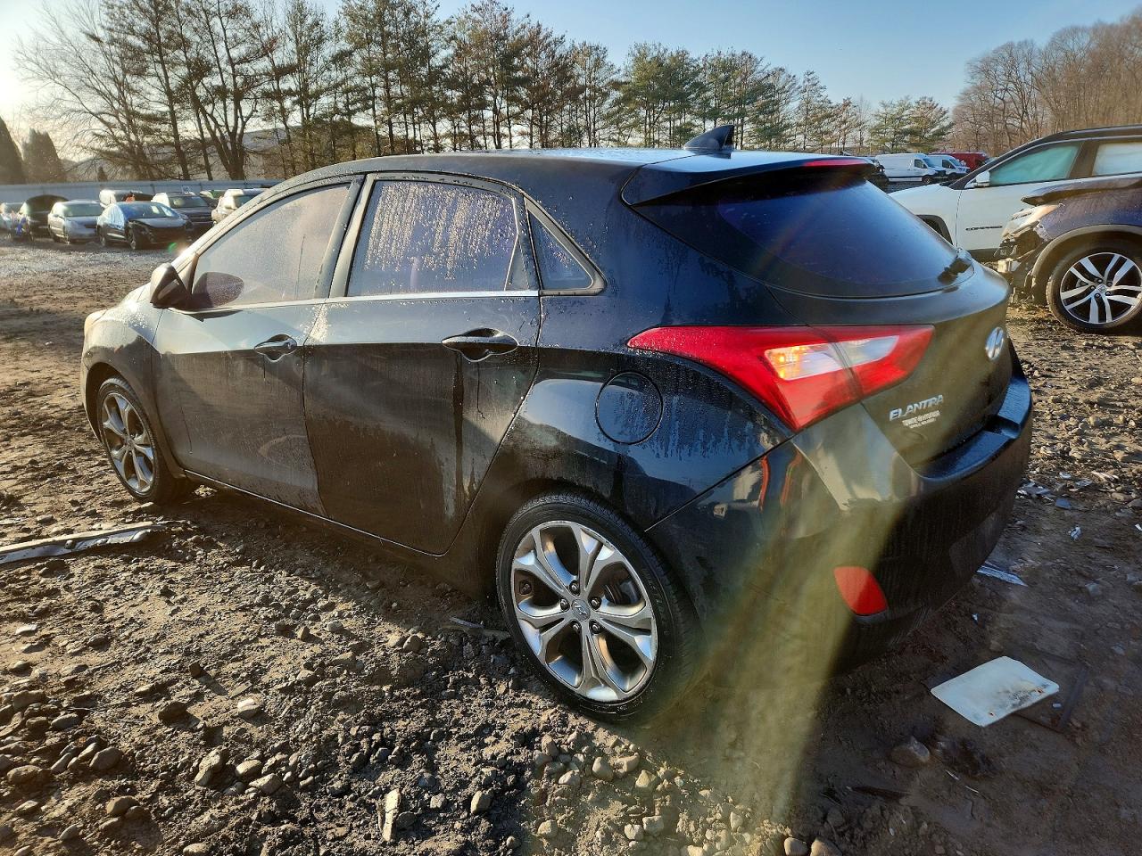 2013 HYUNDAI ELANTRA GT photo 2