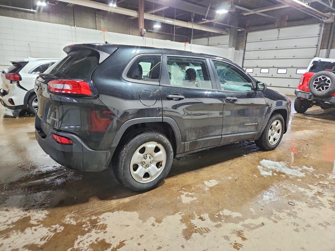 2014 JEEP CHEROKEE SPORT photo 3