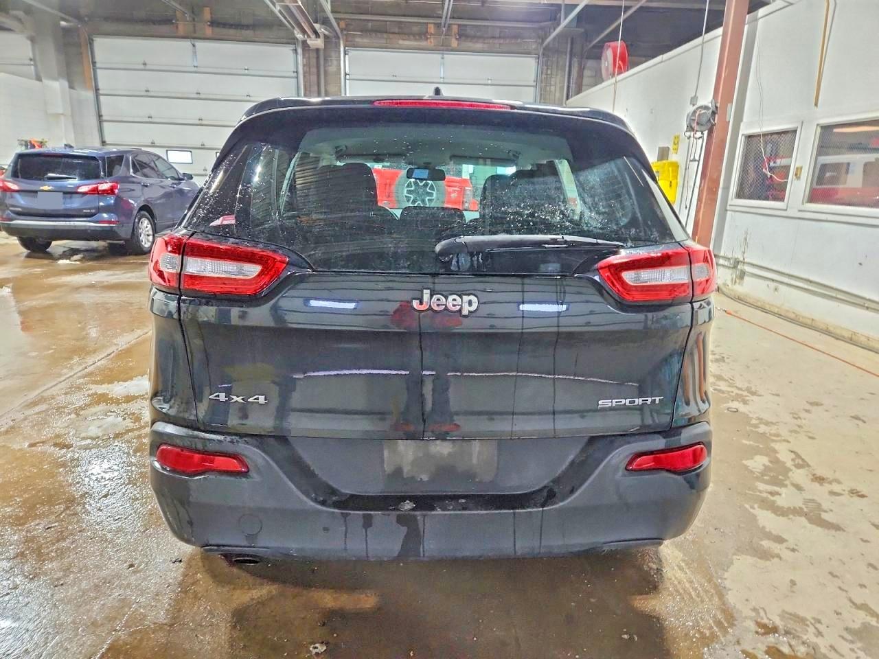 2014 JEEP CHEROKEE SPORT photo 6