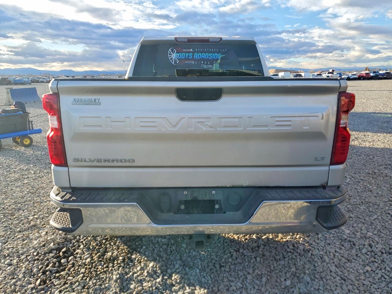 2020 CHEVROLET SILVERADO K1500 LT photo 6