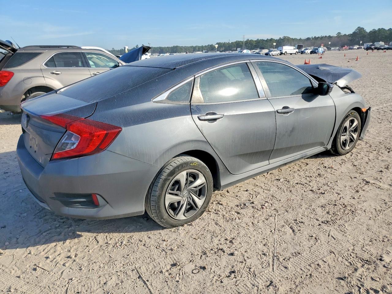 2020 HONDA CIVIC LX photo 3