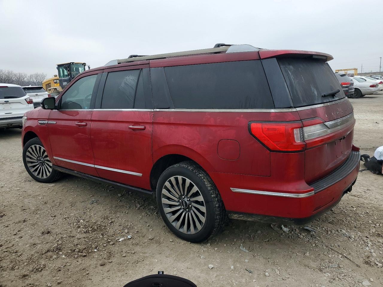 2020 LINCOLN NAVIGATOR L RESERVE photo 2