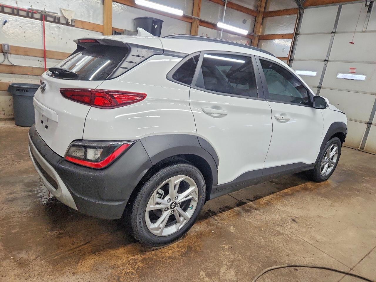 2022 HYUNDAI KONA SEL photo 3