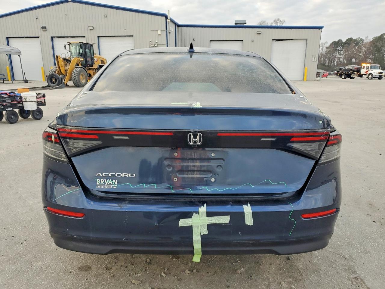 2024 HONDA ACCORD EX photo 6