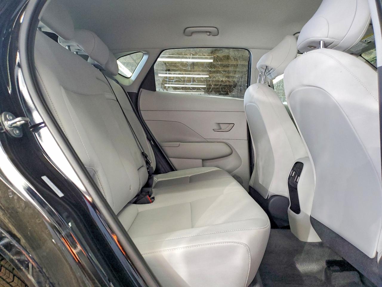 2025 HYUNDAI KONA SEL CONVENIENCE photo 10
