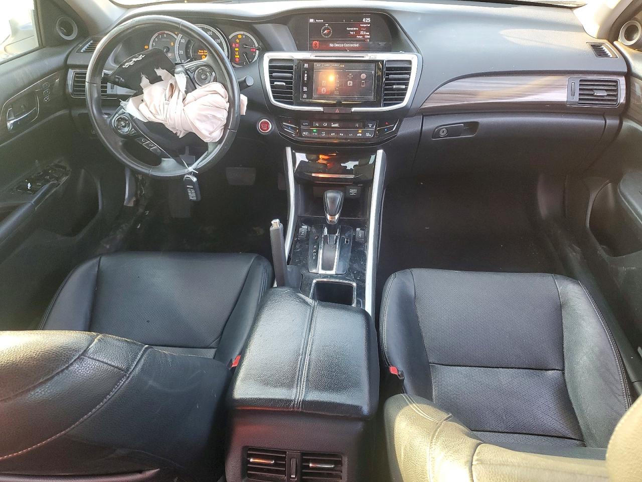 2017 HONDA ACCORD TOURING photo 8
