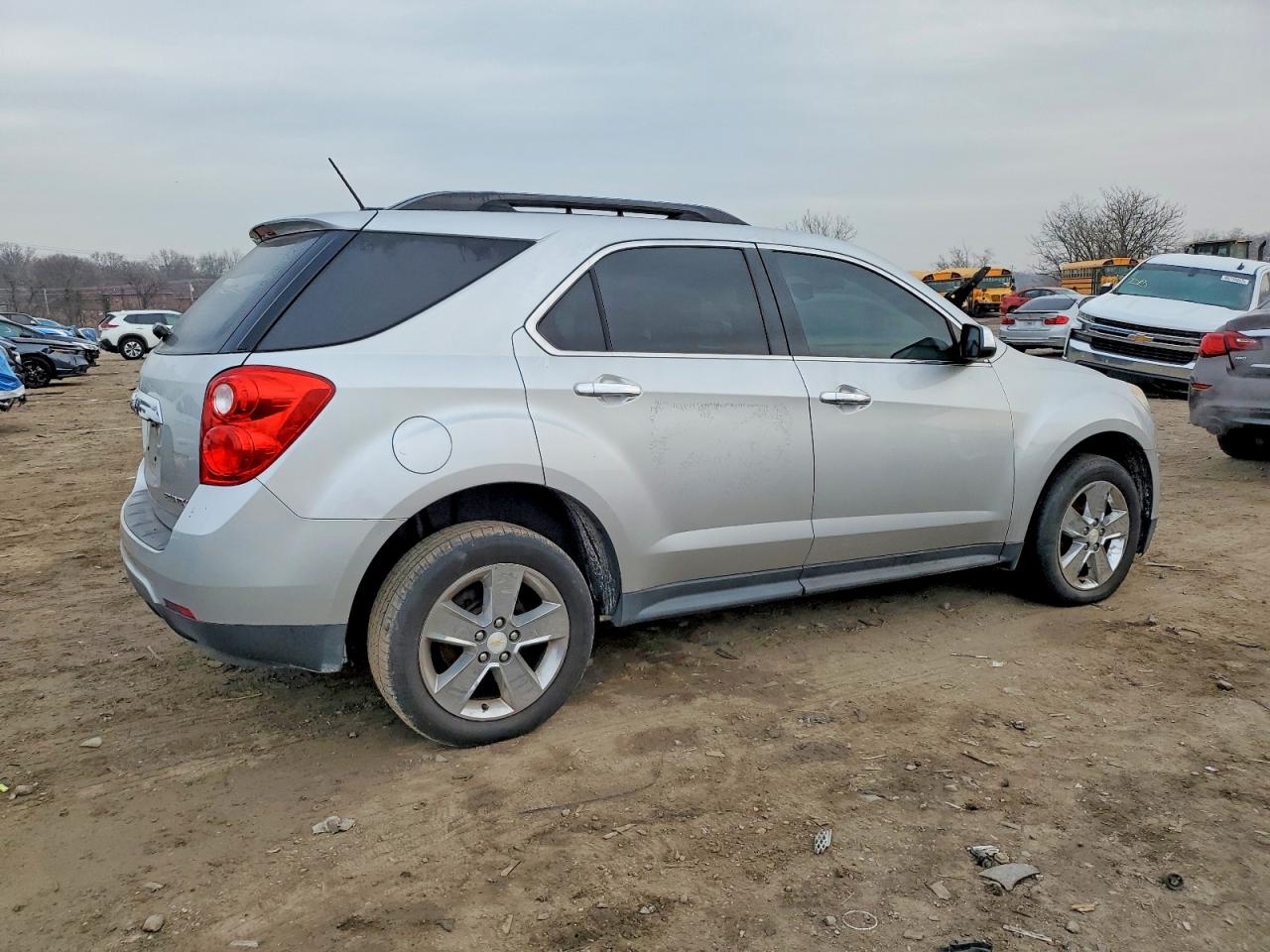 2015 CHEVROLET EQUINOX LT photo 5