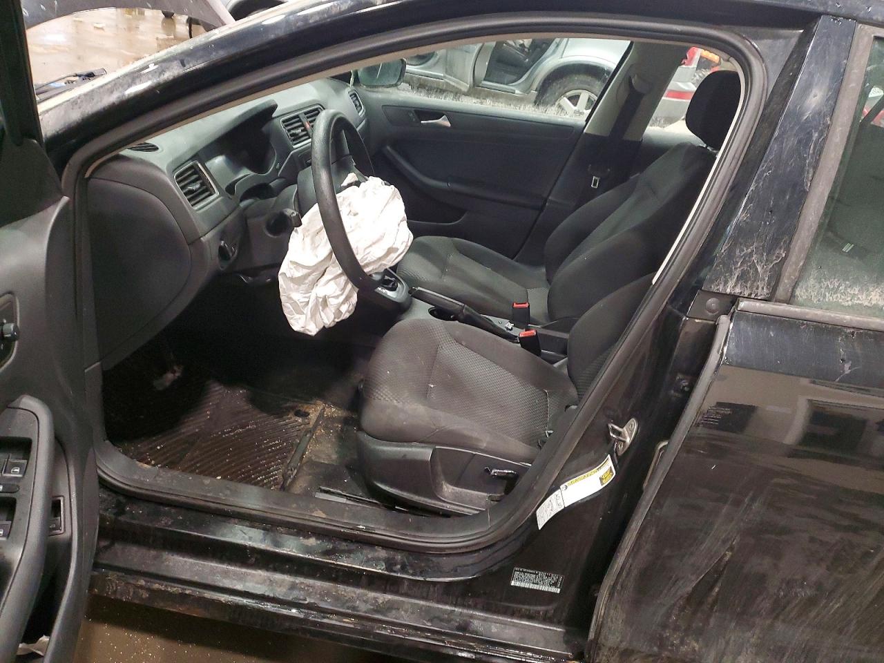 2013 VOLKSWAGEN JETTA BASE photo 7