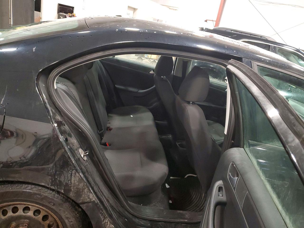 2013 VOLKSWAGEN JETTA BASE photo 10