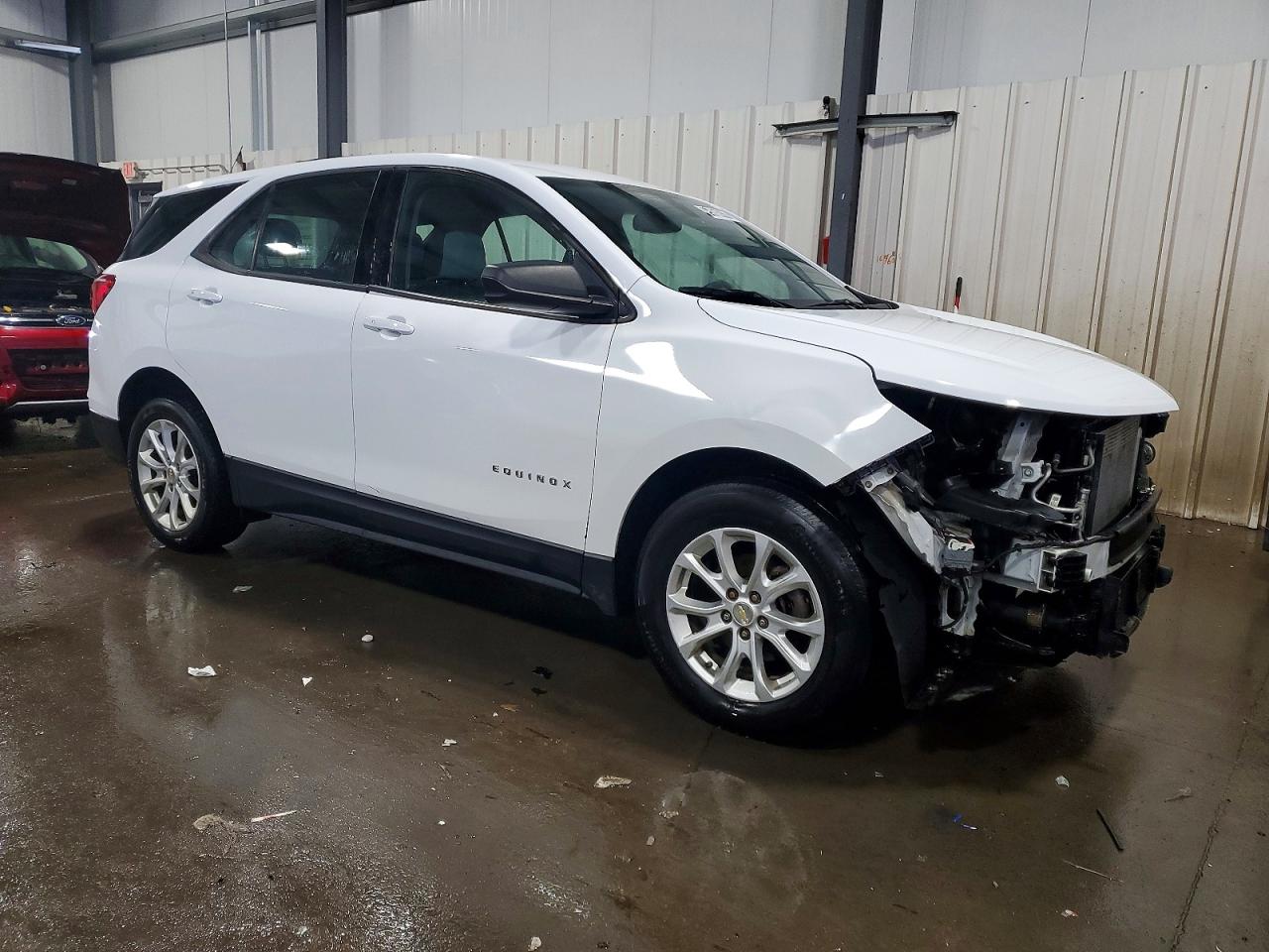 2018 CHEVROLET EQUINOX LS photo 4