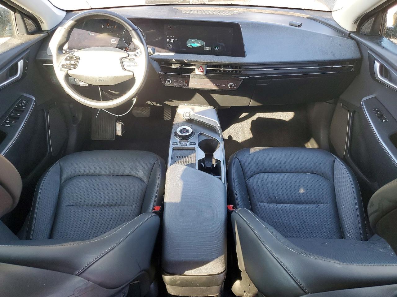 2023 KIA EV6 WIND photo 8