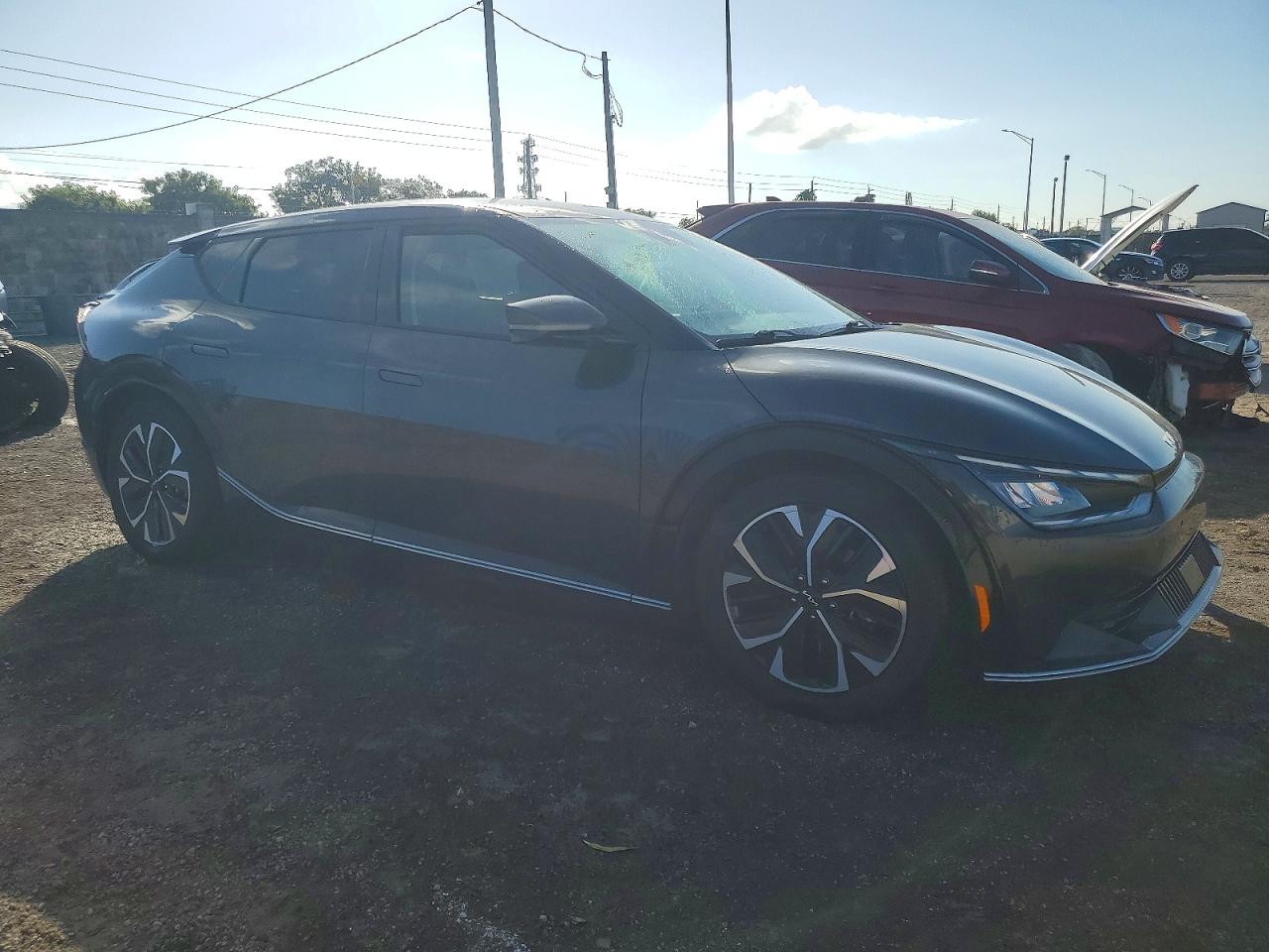 2023 KIA EV6 WIND photo 4