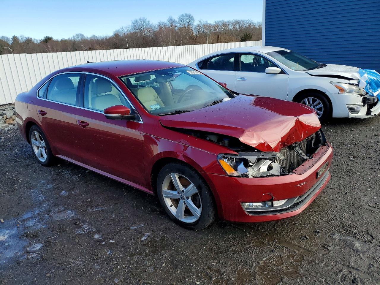 2015 VOLKSWAGEN PASSAT S photo 4