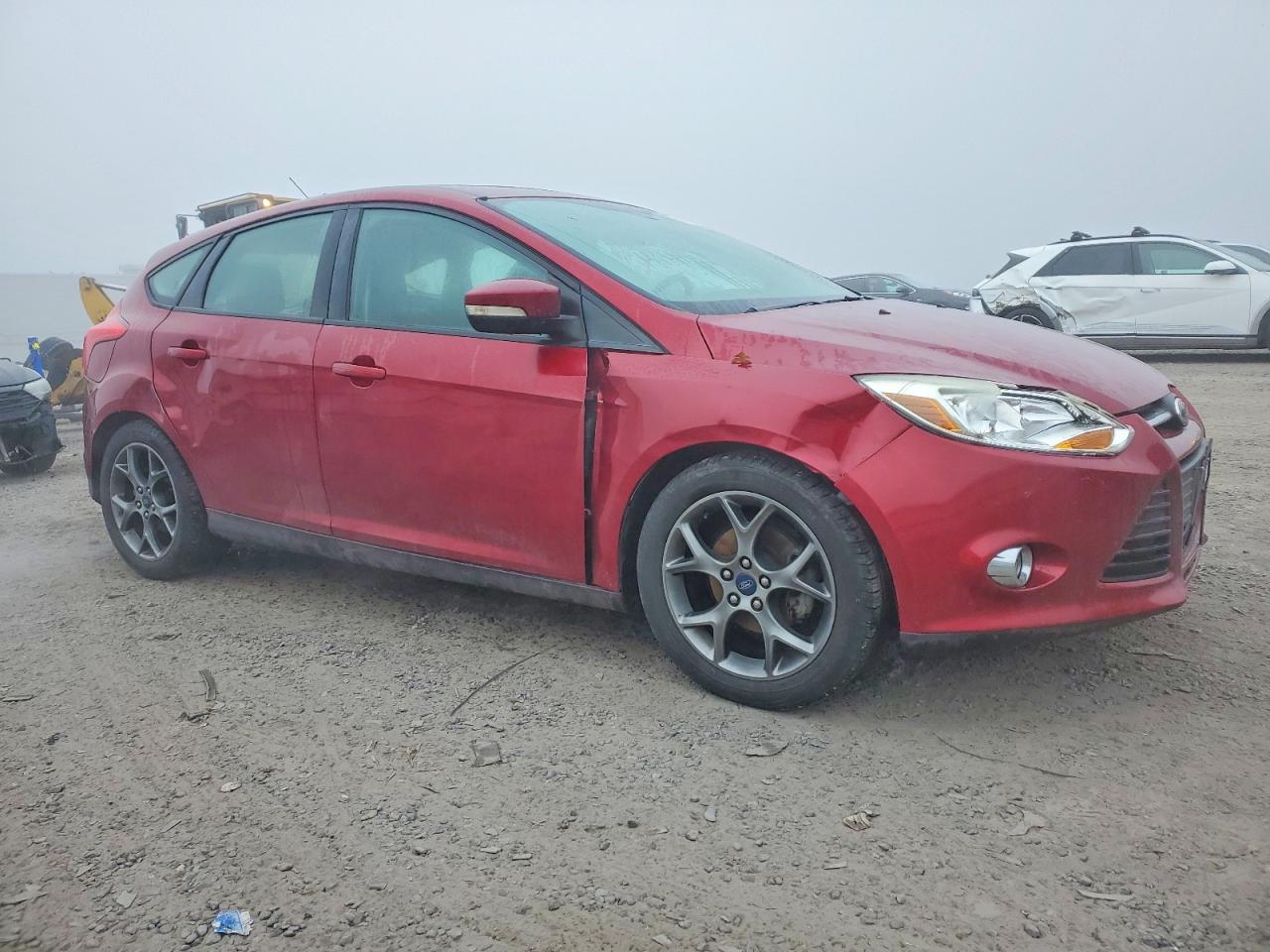 2013 FORD FOCUS SE photo 4
