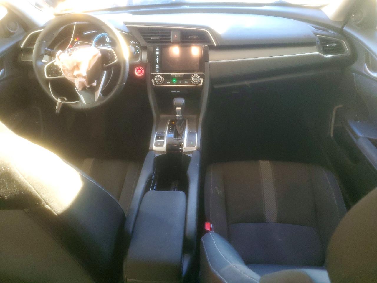 2016 HONDA CIVIC EX photo 8