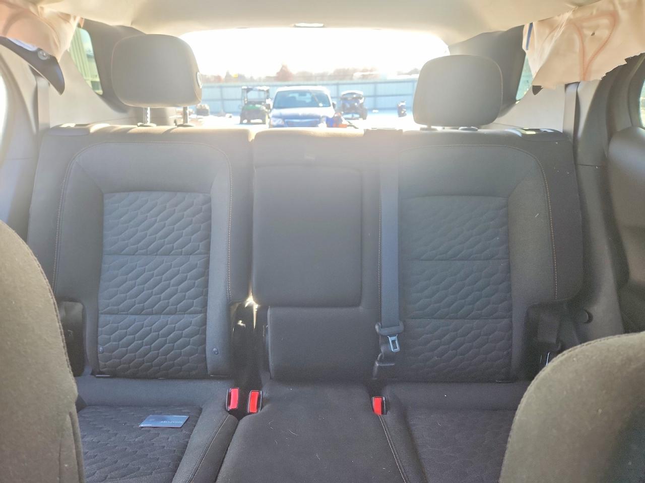 2018 CHEVROLET EQUINOX LT photo 10