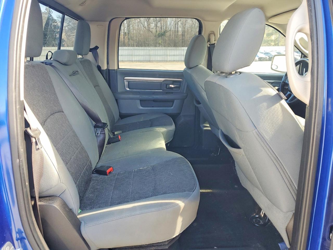 2016 RAM 1500 SLT photo 10